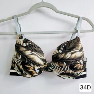 Victoria's Secret PINK | Wear Everywhere T-Shirt Lightly Lined Bra